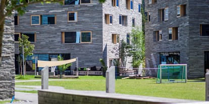 Familienhotel - Verpflegung: Halbpension - Graubünden - Aussenansicht - rocksresort
