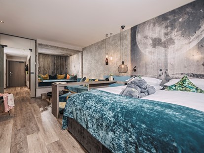 Familienhotel - Einzelzimmer mit Kinderbett - Rasen Antholz (BZ) - Der Kröller