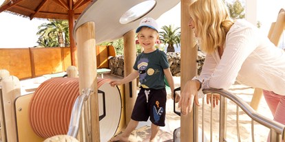 Familienhotel - Kinderbecken - Spanien - Große Abenteuer für die kleinen Gäste im ROBINSON Club Esquinzo Playa - ROBINSON Club Esquinzo Playa