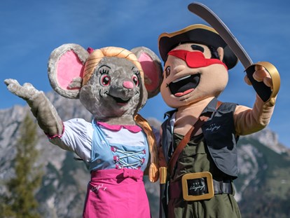 Familienhotel - Skikurs direkt beim Hotel - Salzburg - Luigi der Alpenpirat
Lisa die Maus - Gut Wenghof - Family Resort