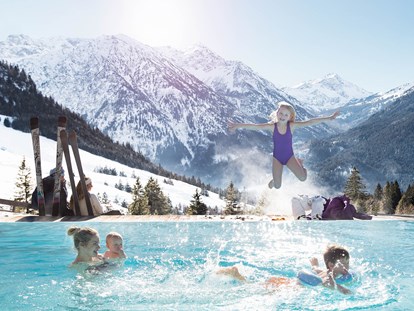 Familienhotel - Pools: Außenpool beheizt - Bayern - Oberjoch - Familux Resort 