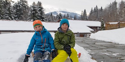 Familienhotel - Suiten mit extra Kinderzimmer - Bayern - Winterspaß im MONDI Resort - MONDI Resort Oberstaufen