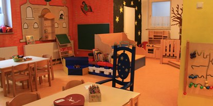 Familienhotel - Suiten mit extra Kinderzimmer - Salzburg - Miniclub  - The RESI Apartments "mit Mehrwert"