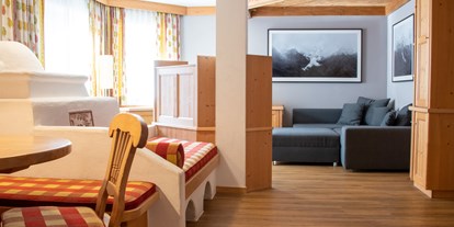 Familienhotel - Salzburg - Wohnzimmer 4-Raum-Familienappartement - The RESI Apartments "mit Mehrwert"