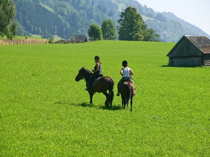 Familienhotel - Umgebungsschwerpunkt: Berg - Steiermark - Unsere Reitpferde - Sport & Familienhotel Bärenwirt