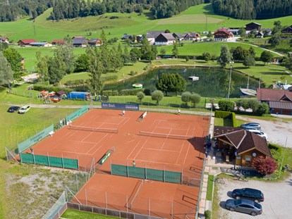 Familienhotel - Tennis - Bad Mitterndorf - Badesee - Sportplätze - Sport & Familienhotel Bärenwirt