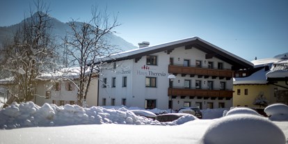 Familienhotel - Ausritte mit Pferden - Salzburg - Haus Theresia - Hotel Felsenhof