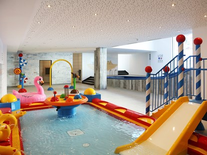 Familienhotel - Sauna - Wasserwelt - Kinderhotel "Alpenresidenz Ballunspitze"