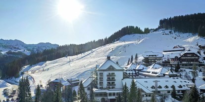 Familienhotel - Skikurs direkt beim Hotel - Kärnten - ROBINSON Club Schlanitzen Alm