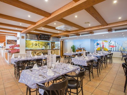 Familienhotel - Kinderbetreuung in Altersgruppen - Balearische Inseln - Restaurant La Basílica - Royal Son Bou Family Club