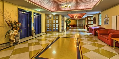 Familienhotel - Umgebungsschwerpunkt: Stadt - Špindleruv Mlýn - Lobby - WELLNESS HOTEL BABYLON