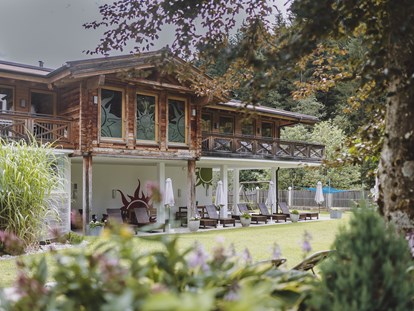 Familienhotel - Garten - Zell am See - Außenansicht - ALL INCLUSIVE Hotel DIE SONNE