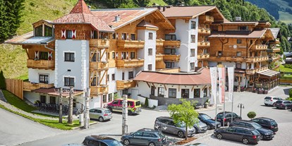 Familienhotel - Garten - Pinzgau - Hotel DIE SONNE - ALL INCLUSIVE Hotel DIE SONNE