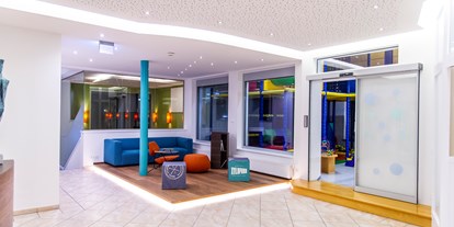 Familienhotel - Kinderbetreuung in Altersgruppen - Burgenland - Lobby - Hotel Xylophon