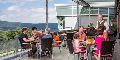 Familienhotel - Teenager-Programm - Erzgebirge - Panoramarestaurant Glashaus  - Hotel Am Bühl