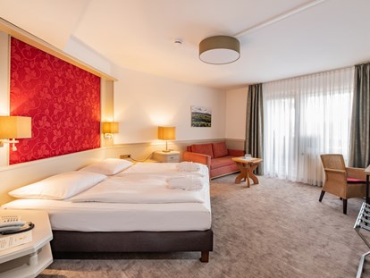 Familienhotel - Spielplatz - Komfort-Doppelzimmer - Göbel's Hotel Rodenberg