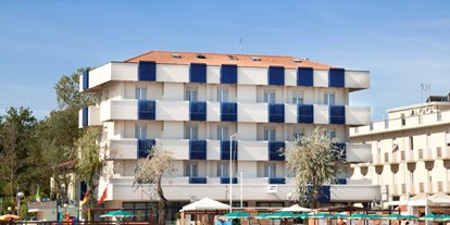 Familienhotel - Kinderbecken - Torre Pedrera di Rimini - Family Hotel Internazionale