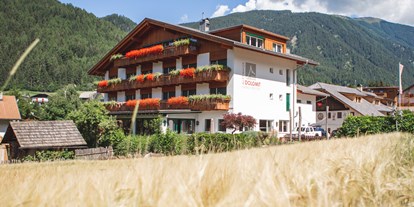Familienhotel - Verpflegung: alkoholfreie Getränke ganztags inklusive - Sexten - Sommer im Antholzer Tal - Dolomit Family Resort Alpenhof