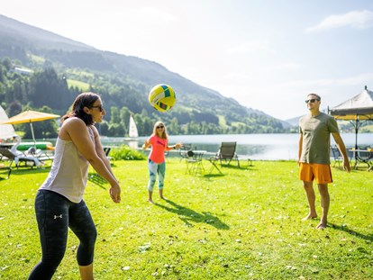 Familienhotel - Skikurs direkt beim Hotel - Faak am See - Familien- & Sportresort Brennseehof