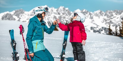 Familienhotel - Garten - Tirol - Ski fahren am Wilden Kaiser - Sporthotel Ellmau