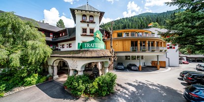 Familienhotel - Ausritte mit Pferden - Döbriach - Hotel GUT Trattlerhof & Chalets im Sommer - Hotel GUT Trattlerhof & Chalets****