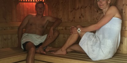 Familienhotel - Umgebungsschwerpunkt: Strand - Infrarot und finnische Sauna im Wellnessbereich - Familienhotel Schneekönig