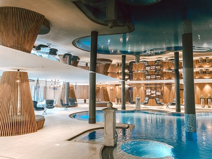 Familienhotel - Pools: Infinity Pool - Altenmarkt im Pongau - DAS EDELWEISS Salzburg Mountain Resort