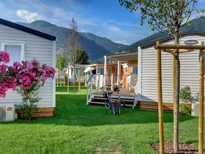 Familienhotel - Suiten mit extra Kinderzimmer - Schweiz - Bungalow - Campofelice Camping Village*****