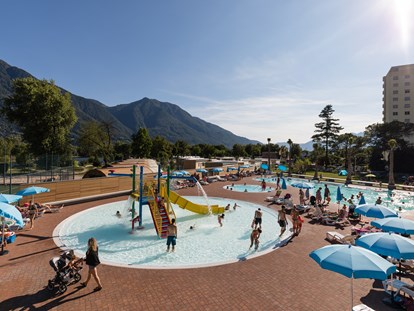 Familienhotel - Pools: Außenpool beheizt - Cima di Porlezza - Kinder Pool - Campofelice Camping Village*****