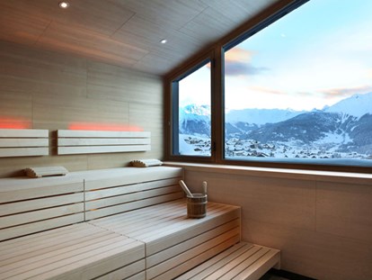 Familienhotel - Umgebungsschwerpunkt: Berg - Tiroler Oberland - S'PAnorma - Adults Only Wellnessbereich mit 70m² Infinity Pool, Panoramasauna und Aromadampfbad - Baby- & Kinderhotel Laurentius