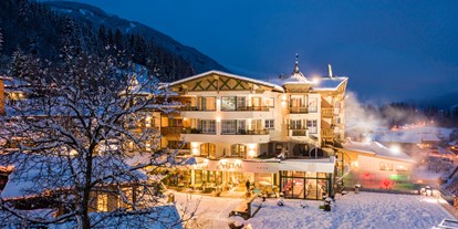 Familienhotel - Garten - Zillertal - Urlaub direkt an der Skipiste - Alpin Family Resort Seetal