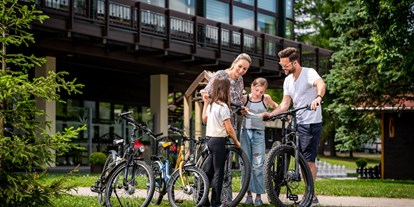 Familienhotel - Garten - Sachsen - Fahrradtour mit der Familie - AHORN Waldhotel Altenberg