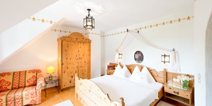 Familienhotel - Preisniveau: moderat - Roßleithen - Schloss Thannegg Doppelzimmer mit Zustellbett - Schloss Thannegg Ferienwohnung und Zimmer