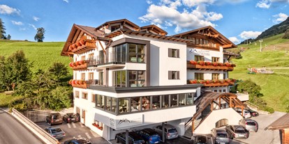 Familienhotel - Hallenbad - Tiroler Oberland - © Archiv Hotel Panorama - Familien- und Wellnesshotel Panorama