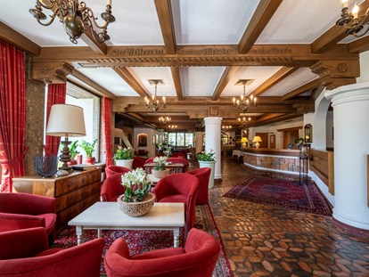 Familienhotel - Umgebungsschwerpunkt: Berg - Lounge - Familiengut Hotel Burgstaller