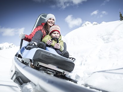 Familienhotel - Skikurs direkt beim Hotel - Italien - Alpin Bob - Wohlfühlhotel Falzeben