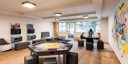 Familienhotel - Umgebungsschwerpunkt: am Land - Mühlbach/Meransen - Teenager-Lounge - Stroblhof Active Family Spa Resort