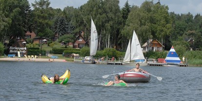 Familienhotel - Güstrow - Wassersport auf dem Plauer See: Segeln, Kanu, Motorboot, Angeln, Surfen, Wasserski, Jetski, schwimmen, Tauchen,  - Ferienpark Heidenholz