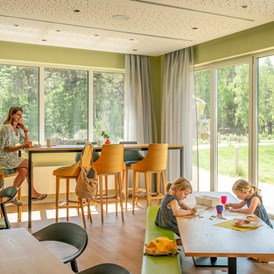 Kinderhotel: All-In-Restaurant, Kinderbereich - TUI SUNEO Kinderresort Usedom