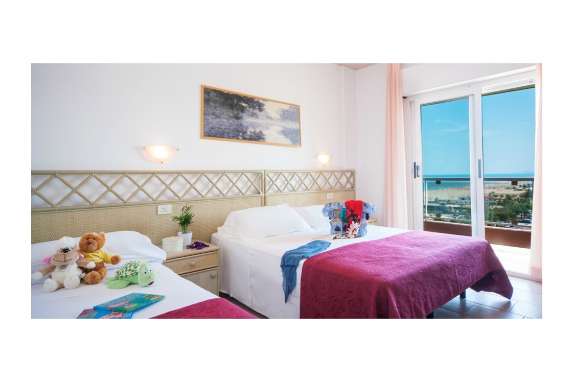 Kinderhotel: Zimmer mit Meerblick und Klima im Doge Hotel Alba Adriatica - Hotel Doge