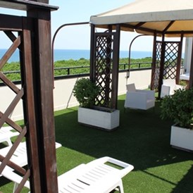 Kinderhotel:  Zwei-Zimmer-Dachwohnung mit Meerblick - Club Family Hotel Costa dei Pini Cervia