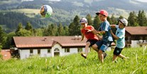 Familienhotel - Suiten mit extra Kinderzimmer - Bayern - Spielen - MONDI Resort Oberstaufen