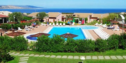 Familienhotel - Kinderbecken - Sardinien - www.hotelcalarosa.it - Cala Rosa Club Hotel