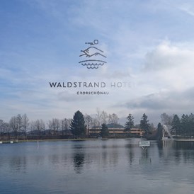 Kinderhotel: Das Waldstrand-Hotel im Herbst - Waldstrand-Hotel Großschönau