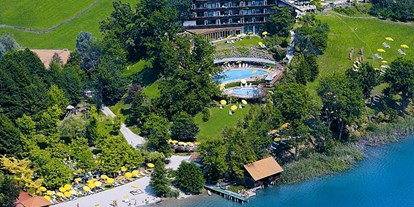 Familienhotel - Verpflegung: Halbpension - Faakersee - Luftaufnahme - Wellness & Genießerhotel Karnerhof - Hotel Karnerhof