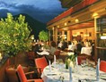 Kinderhotel: Abendstimmung im Sommer auf der Terrasse - Hotel Zinnkrügl, Wellness-Gourmet & Relax Hotel