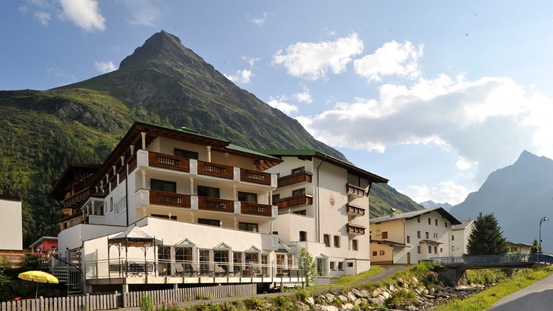 Angebote der Alpenresidenz Ballunspitze****/Tirol - Kinderhotel.Info