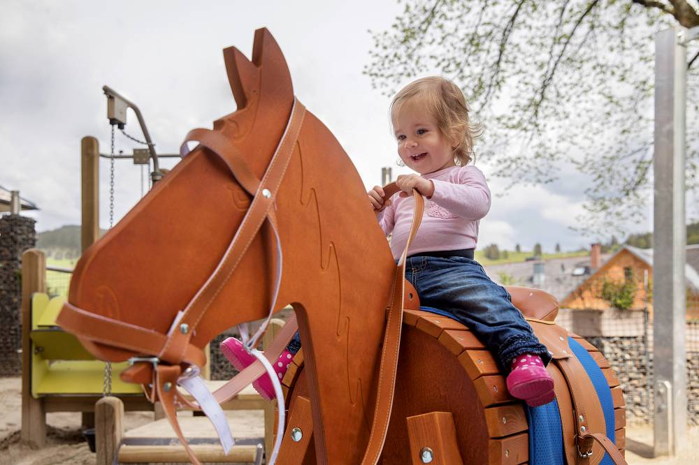 Mit dem Baby in den Urlaub? Nur bei Profis! - Kinderhotel.Info