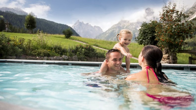 Angebote vom Family Resort Rainer in Sexten/Südtirol - Kinderhotel.Info