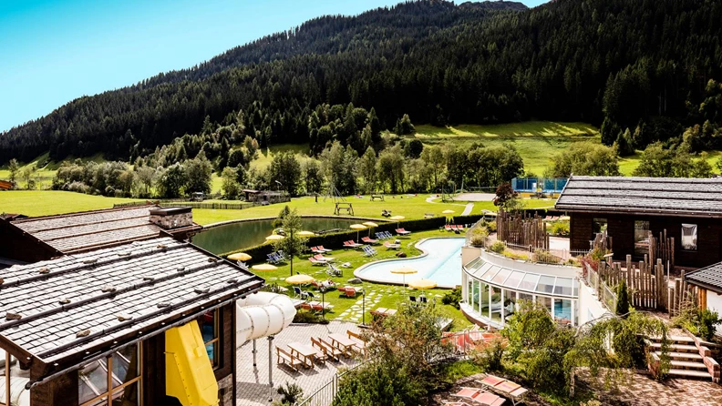 Die Urlaubsvielfalt Südtirols erleben … im Hotel Schneeberg Family Resort & SPA - Kinderhotel.Info